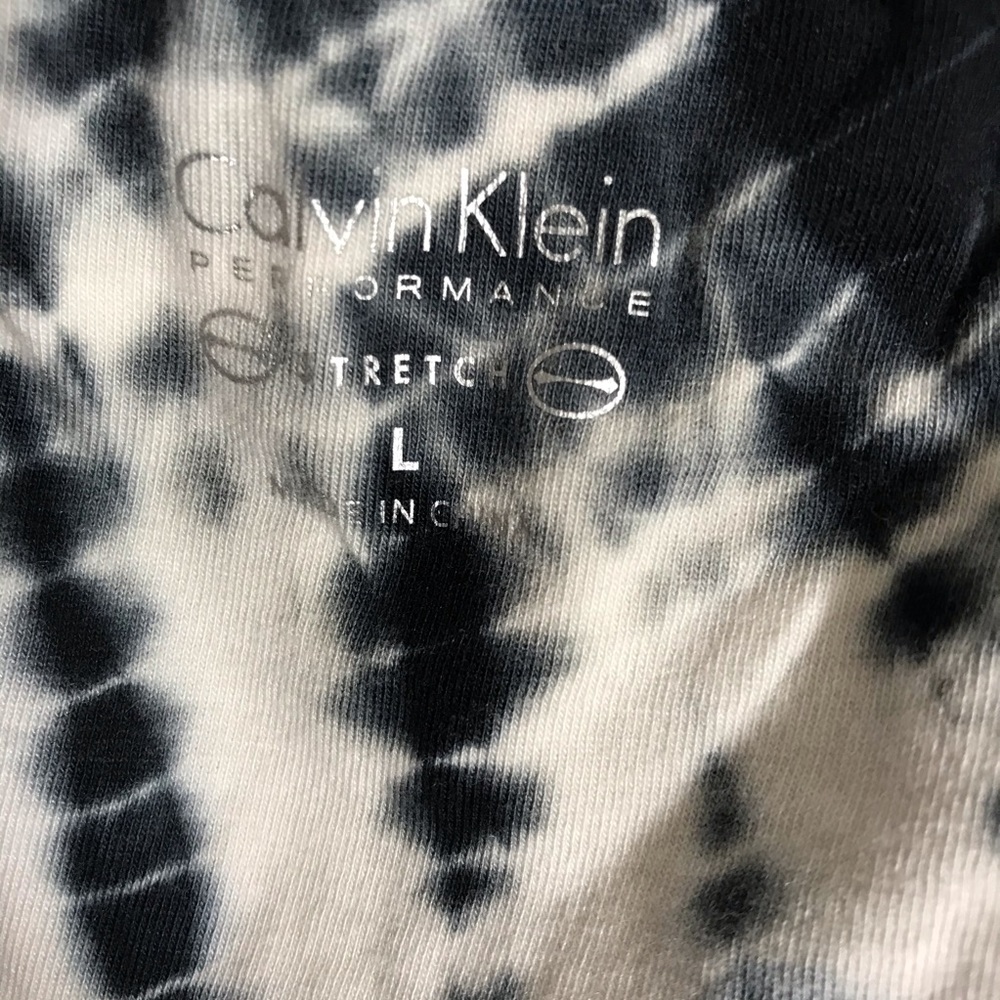 Calvin Klein Performance - Picture 7 of 10